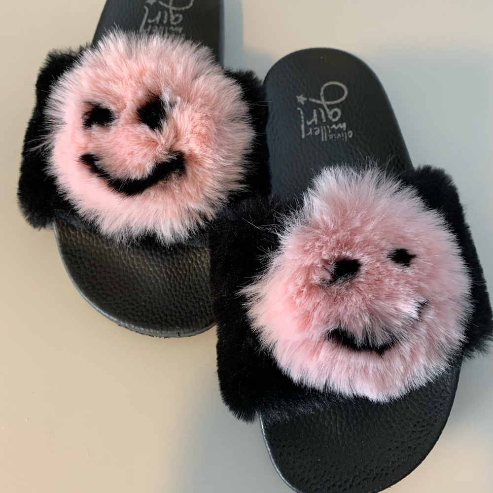 Olivia Miller Girl Smiley Slides